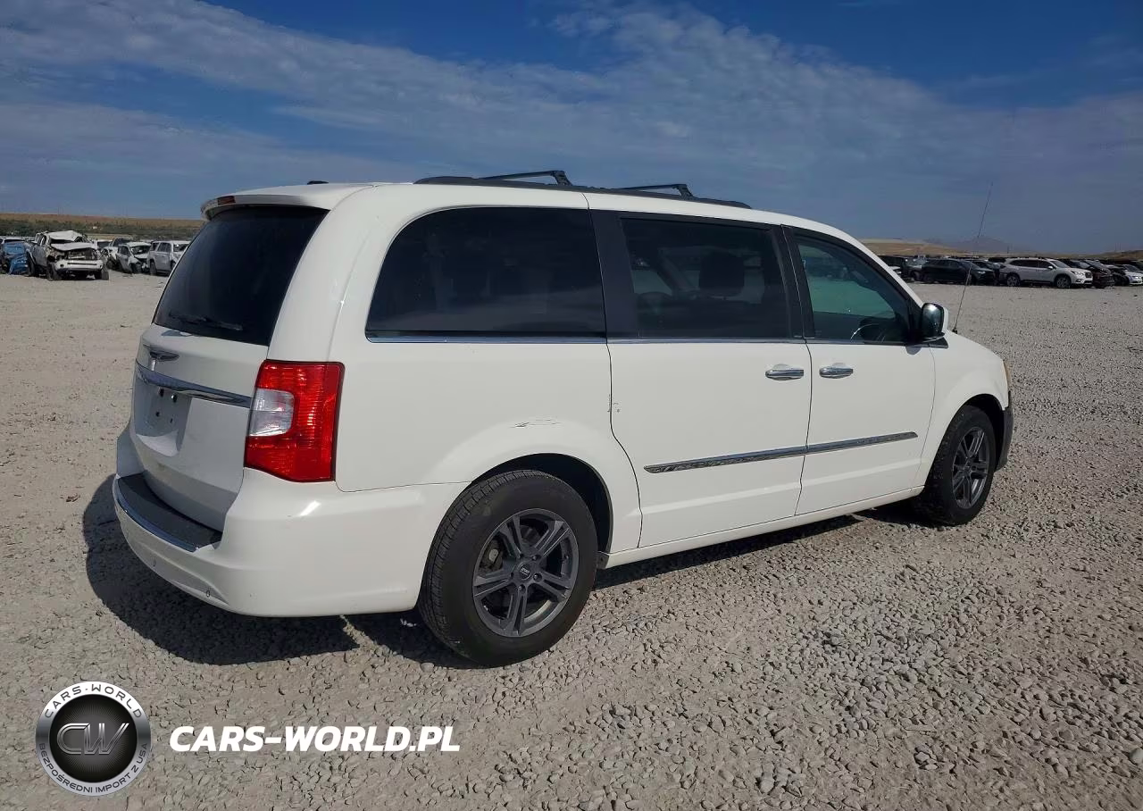 2012 Chrysler Town & Country Touring VIN:2C4RC1BG0CR138839 - 3
