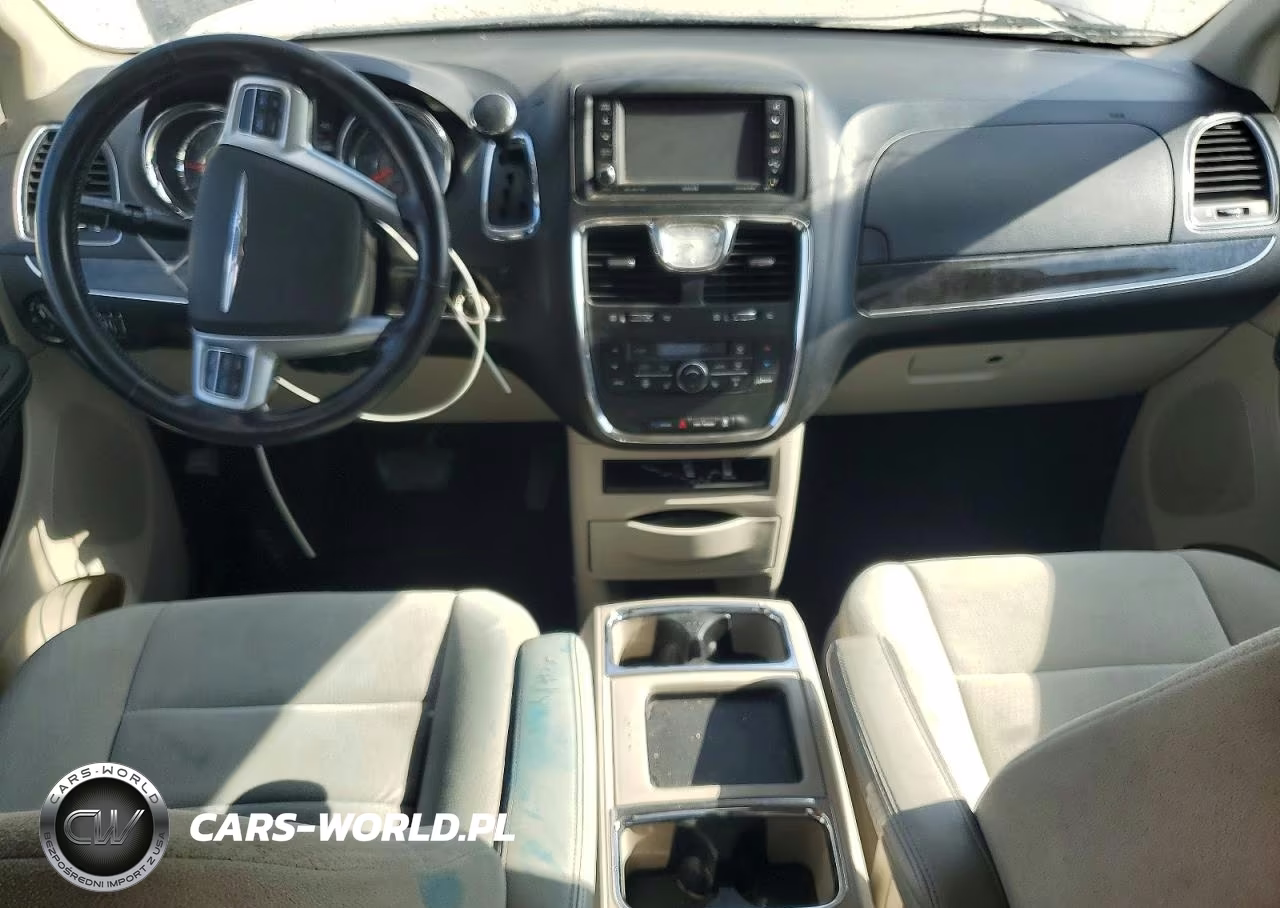 2012 Chrysler Town & Country Touring VIN:2C4RC1BG0CR138839 - 8