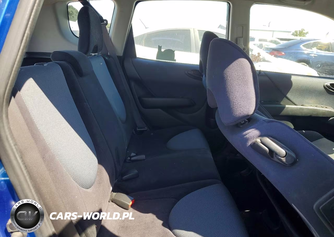 2007 Honda Fit VIN:JHMGD38417S013963 - 10