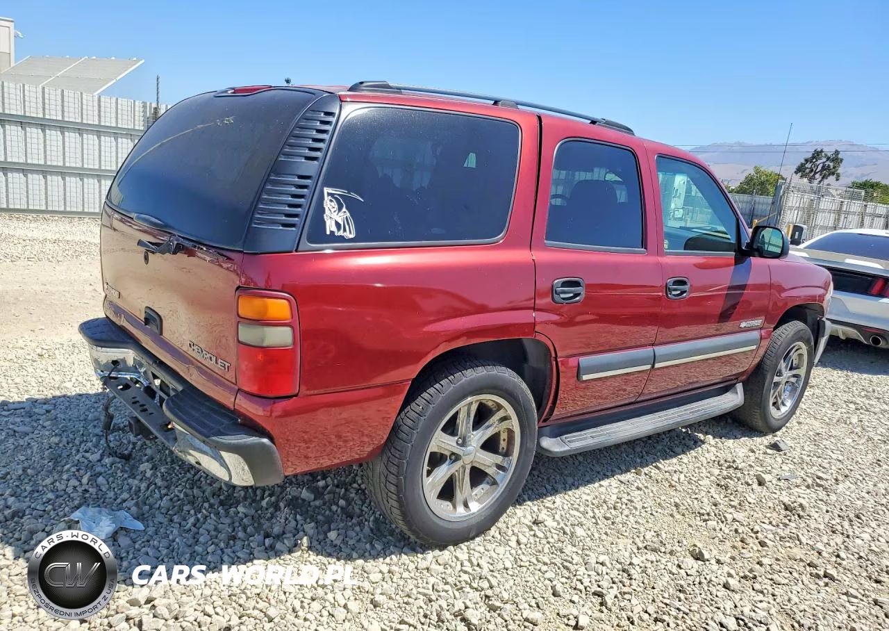 2003 Chevrolet Tahoe C1500 VIN:1GNEC13V83J327813 - 3