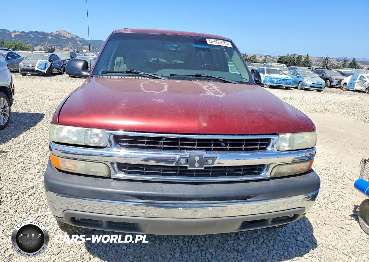 2003 Chevrolet Tahoe C1500 VIN:1GNEC13V83J327813 - 5