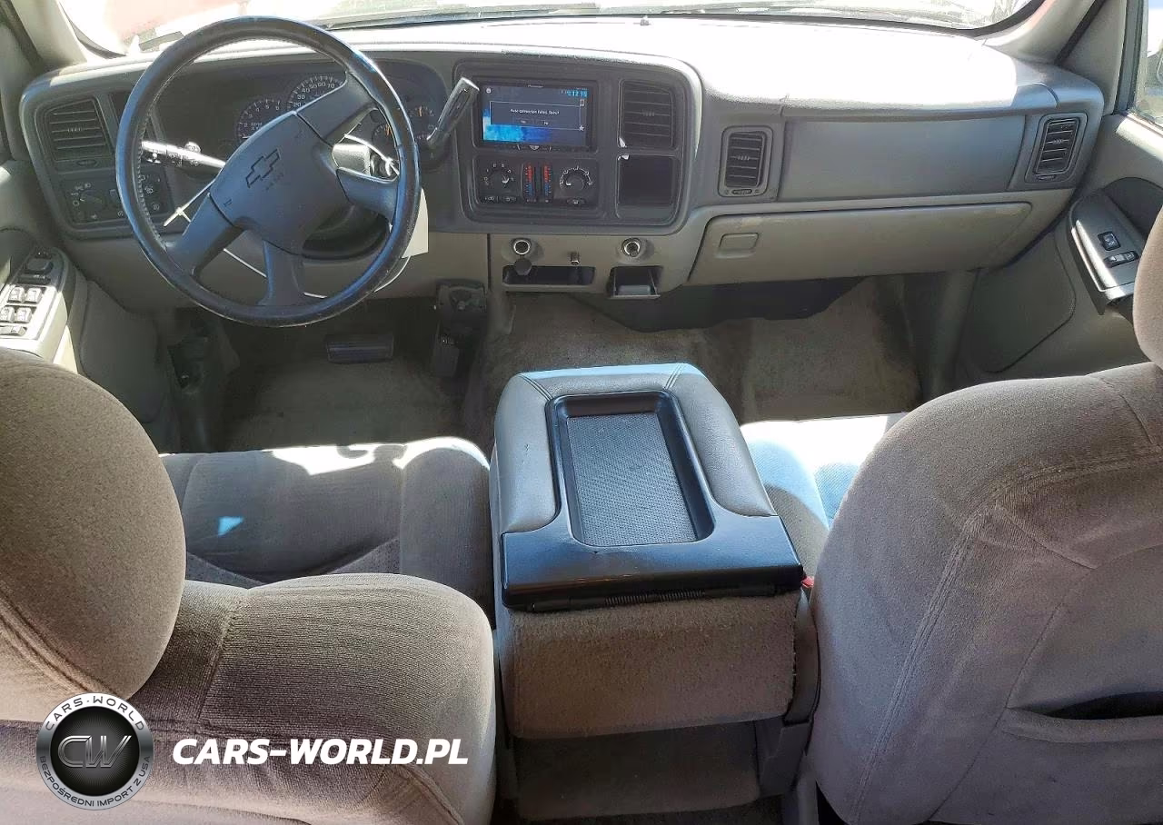 2003 Chevrolet Tahoe C1500 VIN:1GNEC13V83J327813 - 8