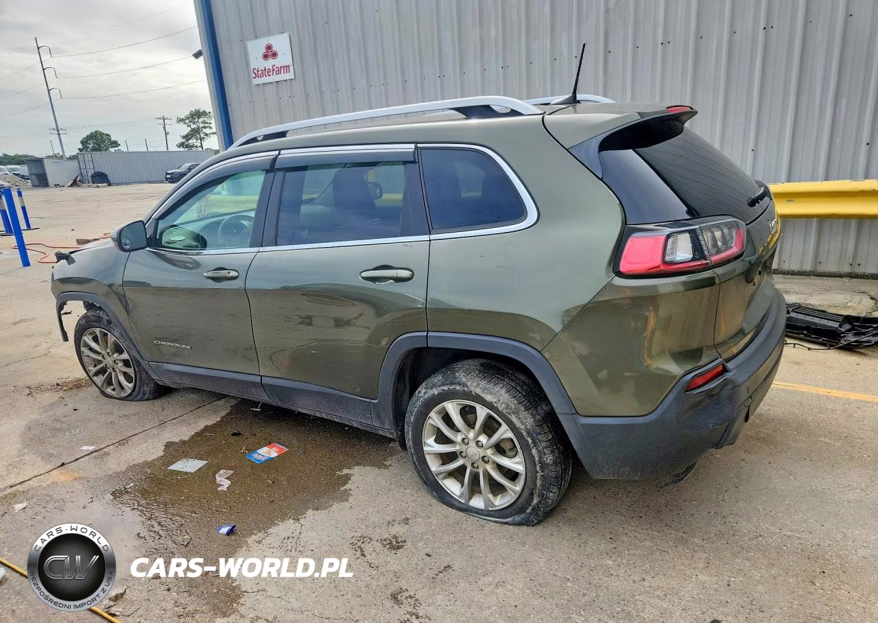 2019 Jeep Cherokee Latitude VIN:1C4PJLCB1KD286270 - 2