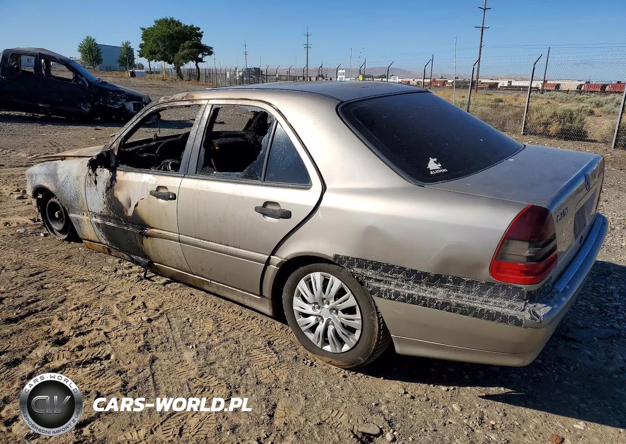 1999 Mercedes-Benz C 230 VIN:WDBHA24G1XF861891 - 2