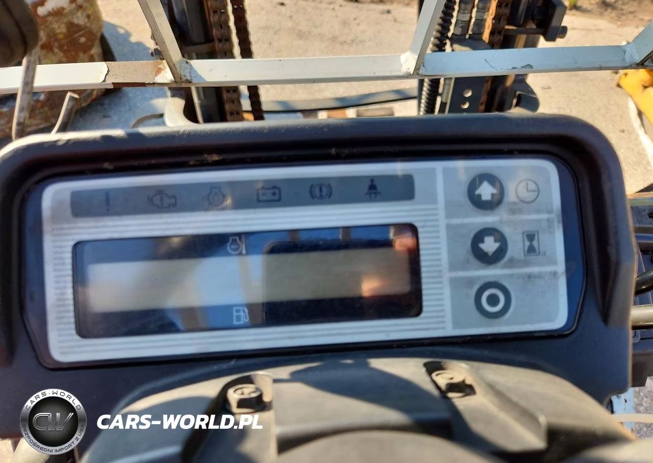 2017 Unicarriers Forklift VIN:CP1F29W23900 - 8