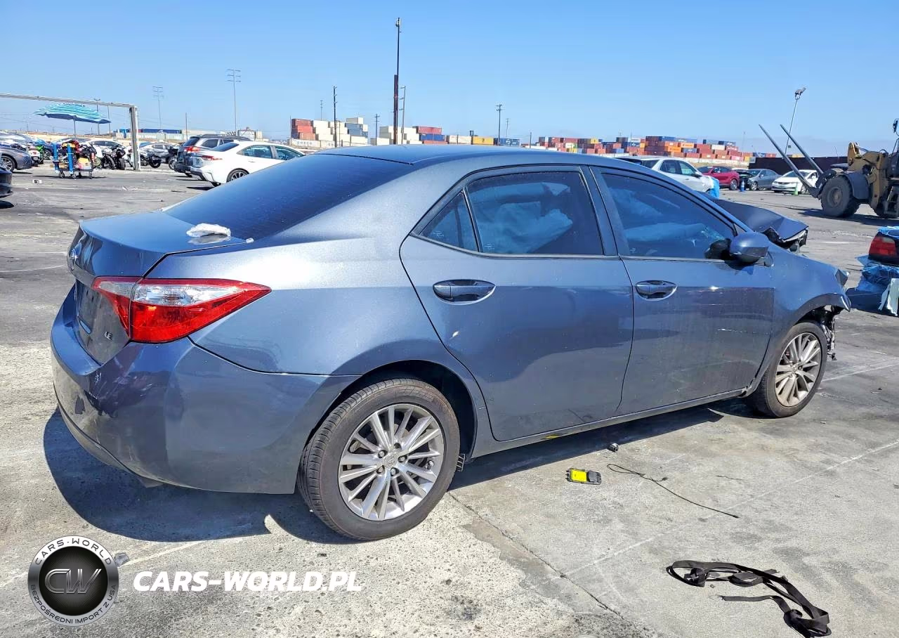 2015 Toyota Corolla Le Plus VIN:5YFBURHE9FP333796 - 3