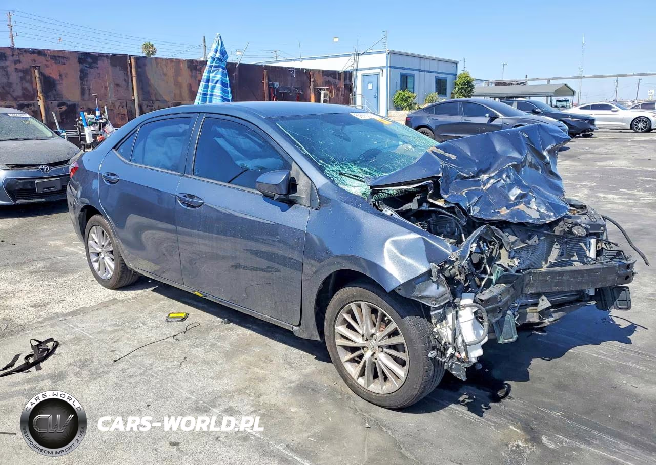 2015 Toyota Corolla Le Plus VIN:5YFBURHE9FP333796 - 4