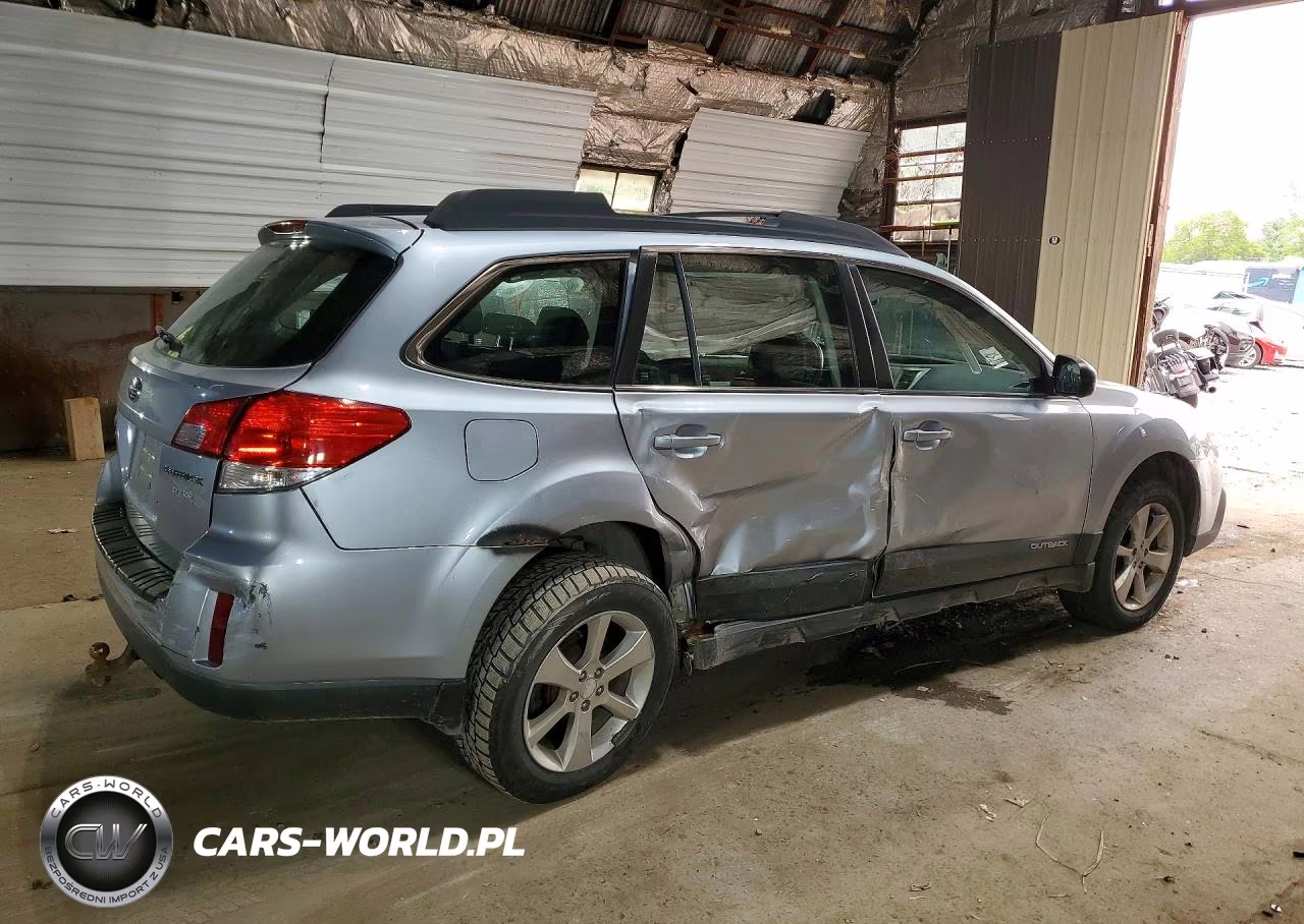 2014 Subaru Outback 2.5I VIN:4S4BRBAC5E3261824 - 3