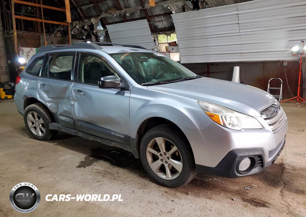 2014 Subaru Outback 2.5I VIN:4S4BRBAC5E3261824 - 4