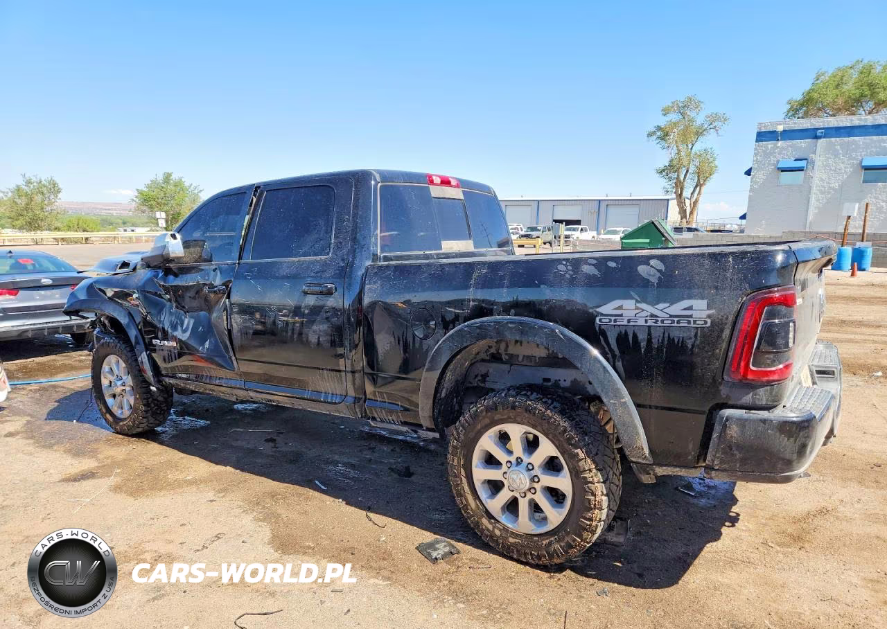 2022 Ram 2500 Laramie VIN:3C6UR5FL8NG229915 - 2