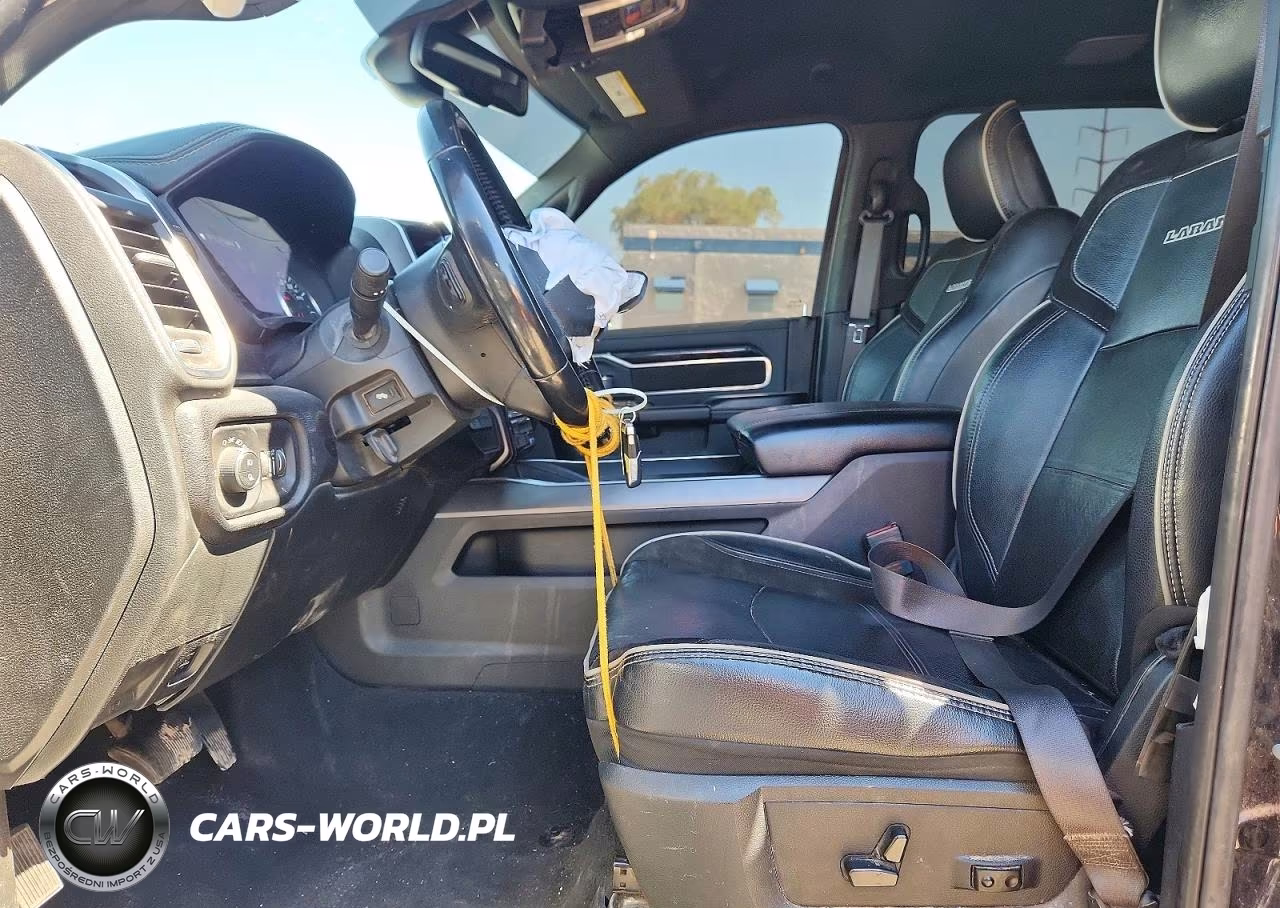 2022 Ram 2500 Laramie VIN:3C6UR5FL8NG229915 - 7
