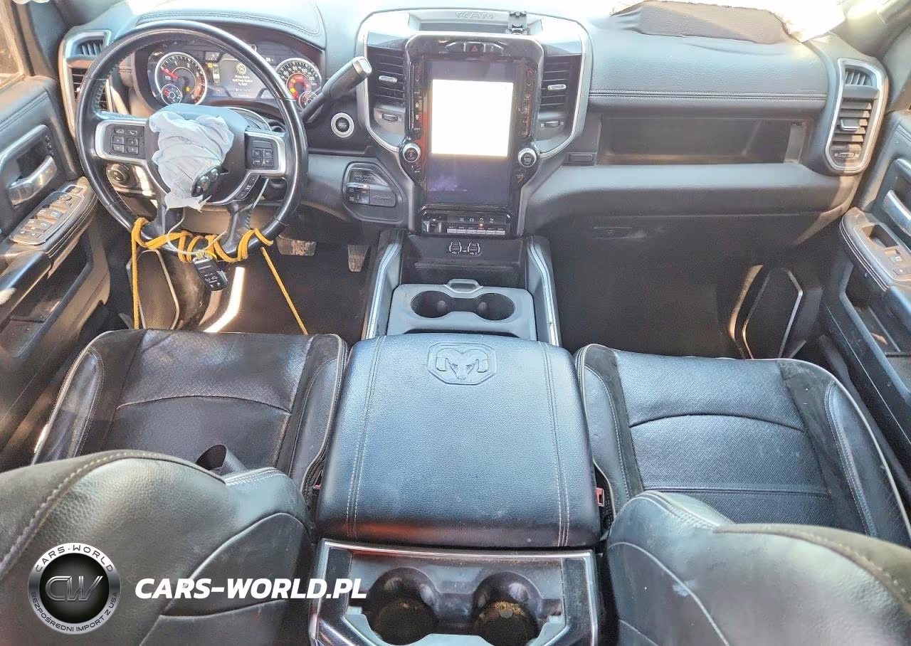 2022 Ram 2500 Laramie VIN:3C6UR5FL8NG229915 - 8