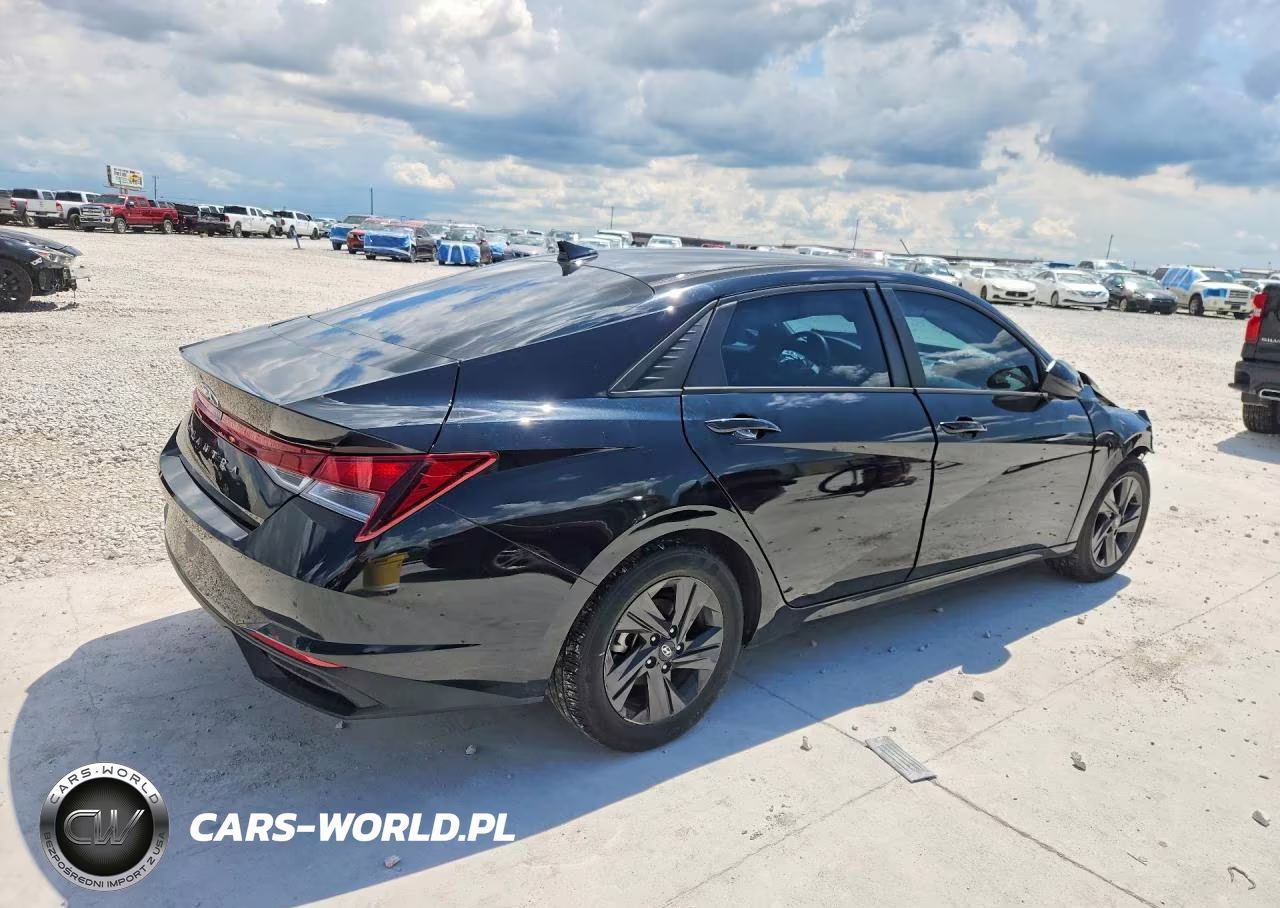 2023 Hyundai Elantra Sel VIN:5NPLM4AG6PH110892 - 3
