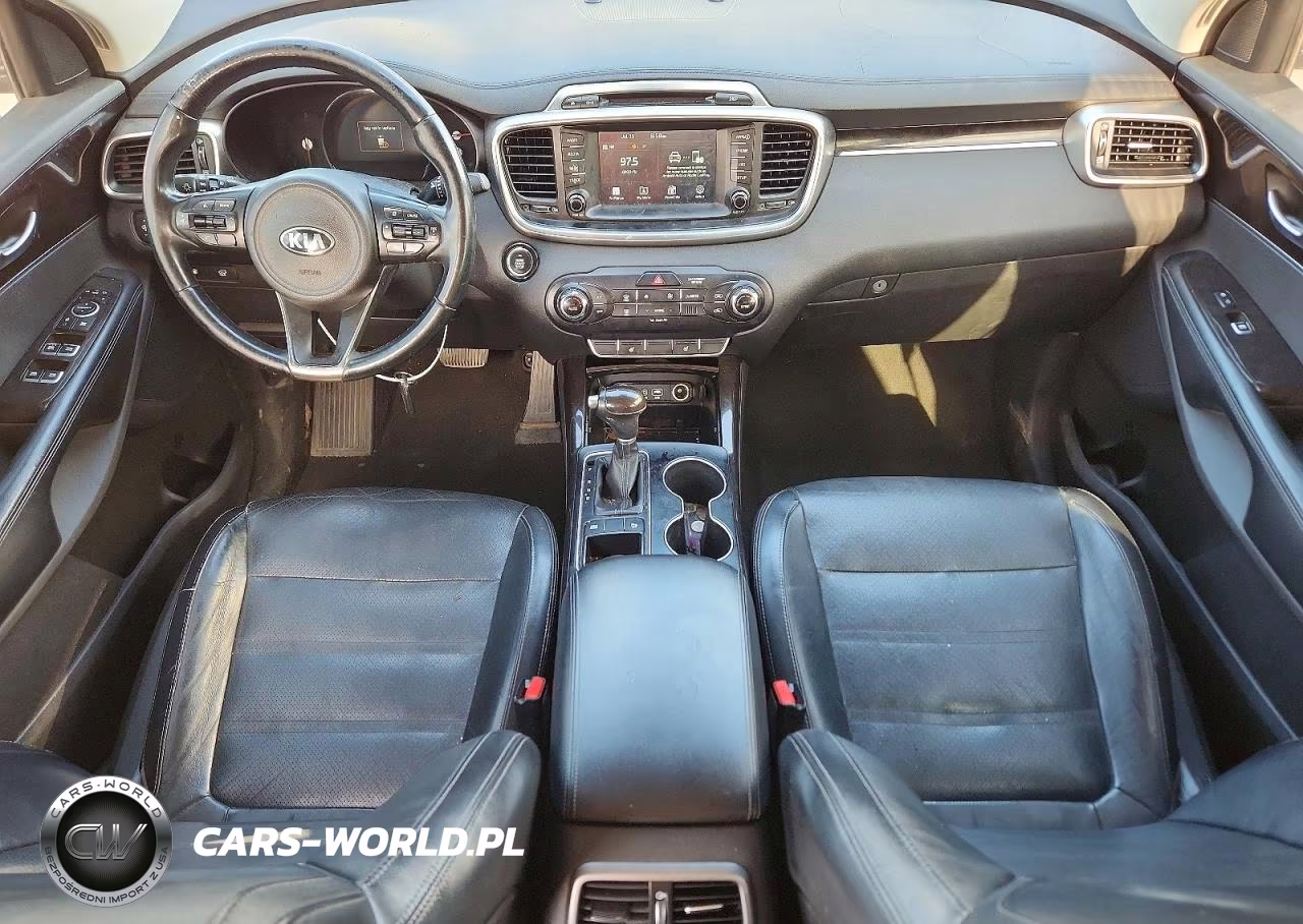 2018 Kia Sorento Ex VIN:5XYPH4A15JG408785 - 8