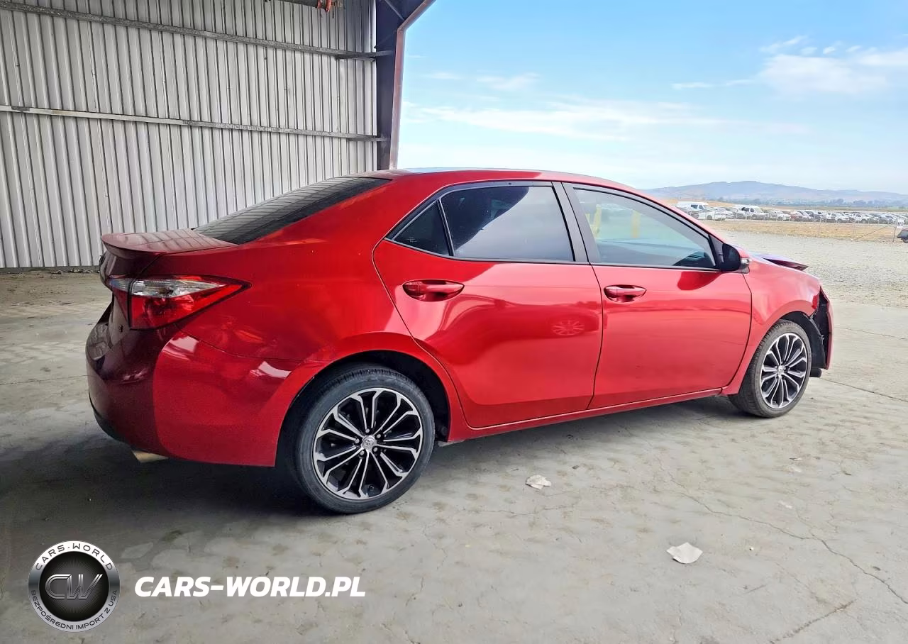 2015 Toyota Corolla S Plus VIN:5YFBURHE9FP346984 - 3