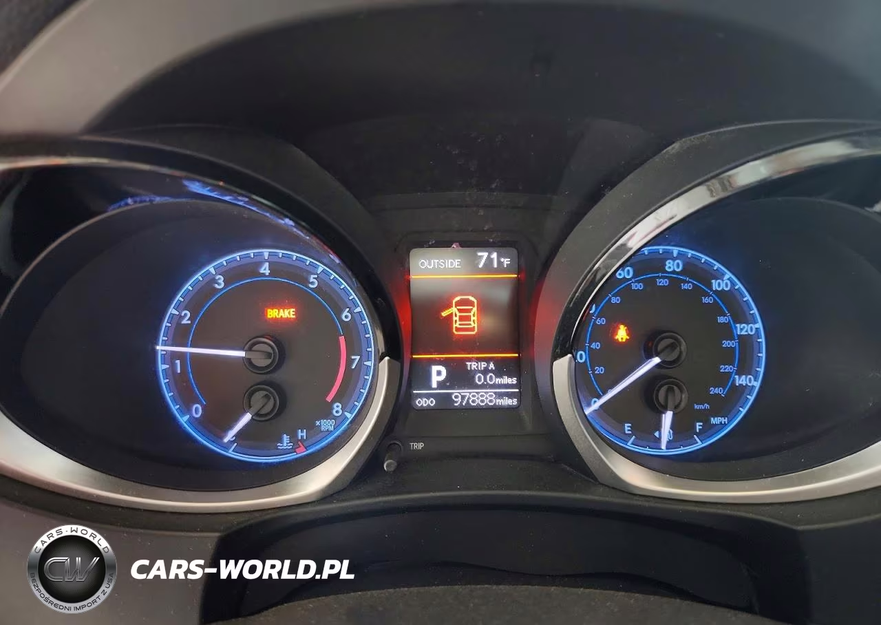 2015 Toyota Corolla S Plus VIN:5YFBURHE9FP346984 - 9