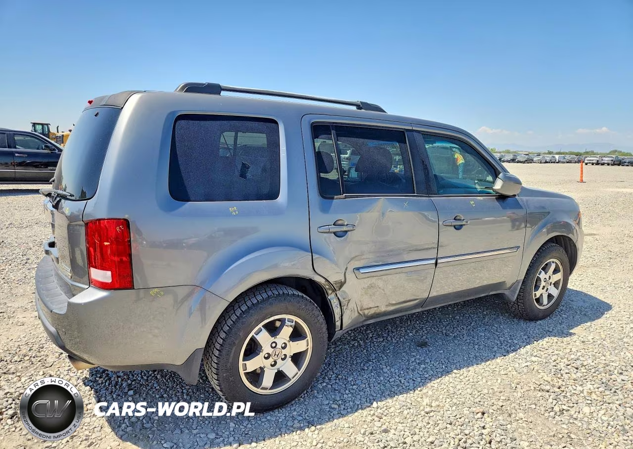 2009 Honda Pilot Touring VIN:5FNYF48999B010181 - 3
