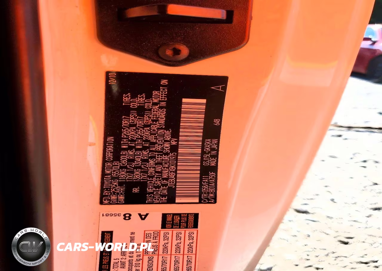 2011 Toyota Fj Cruiser Base VIN:JTEBU4BFXBK101975 - 12