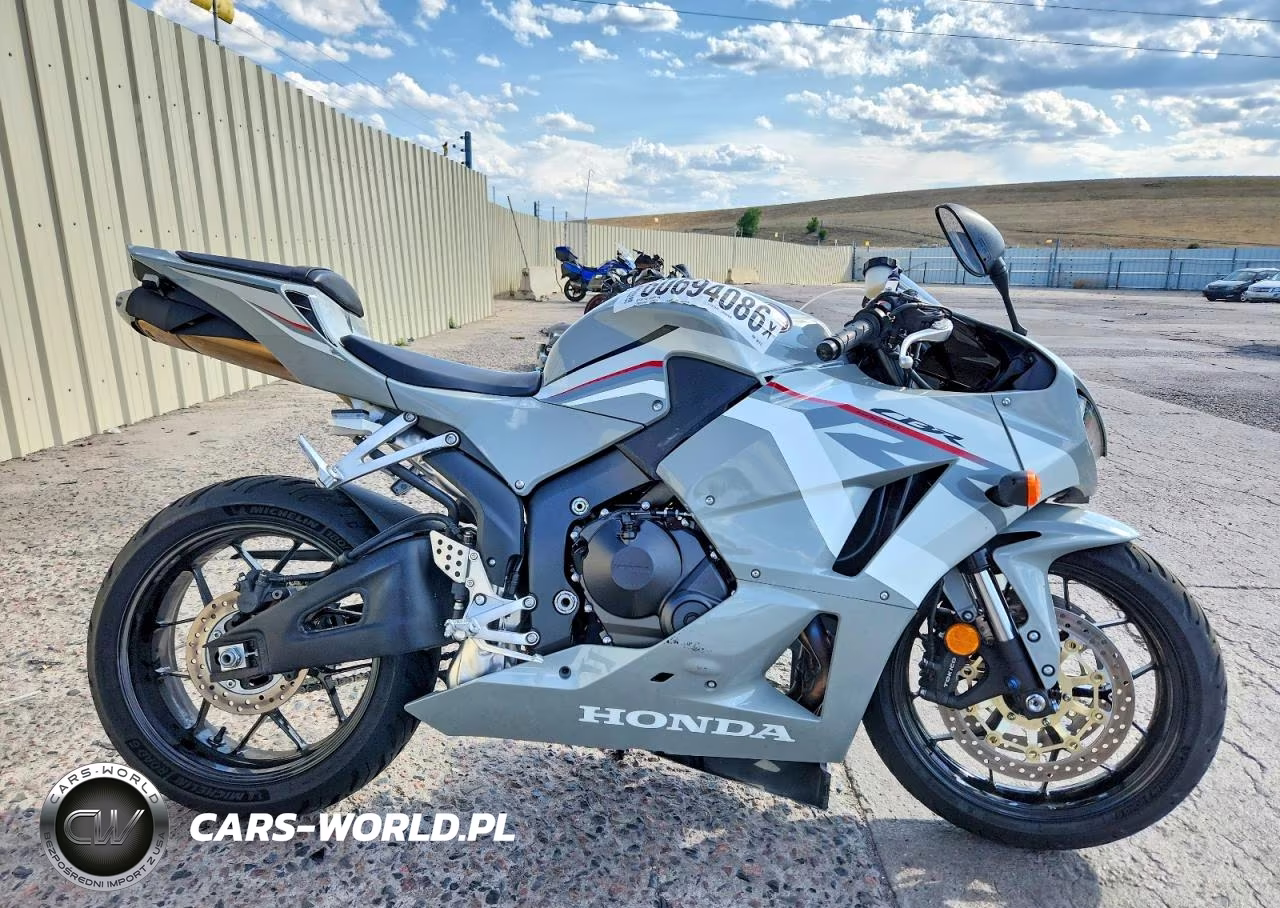 2026 Honda Cbr600 Rr – zdjęcie 1 z 9