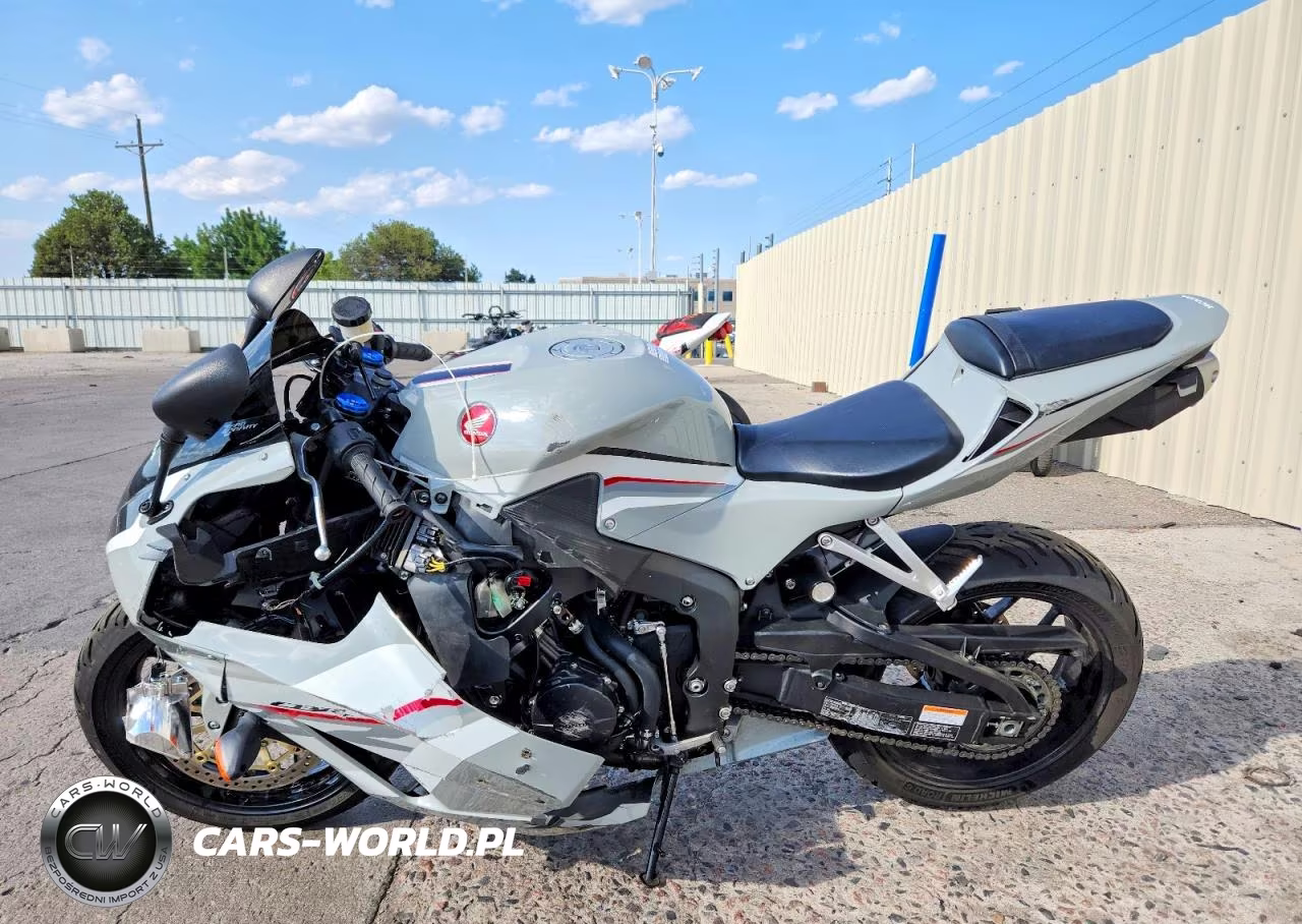 2026 Honda Cbr600 Rr VIN:JH2PC40H1TK301413 - 3