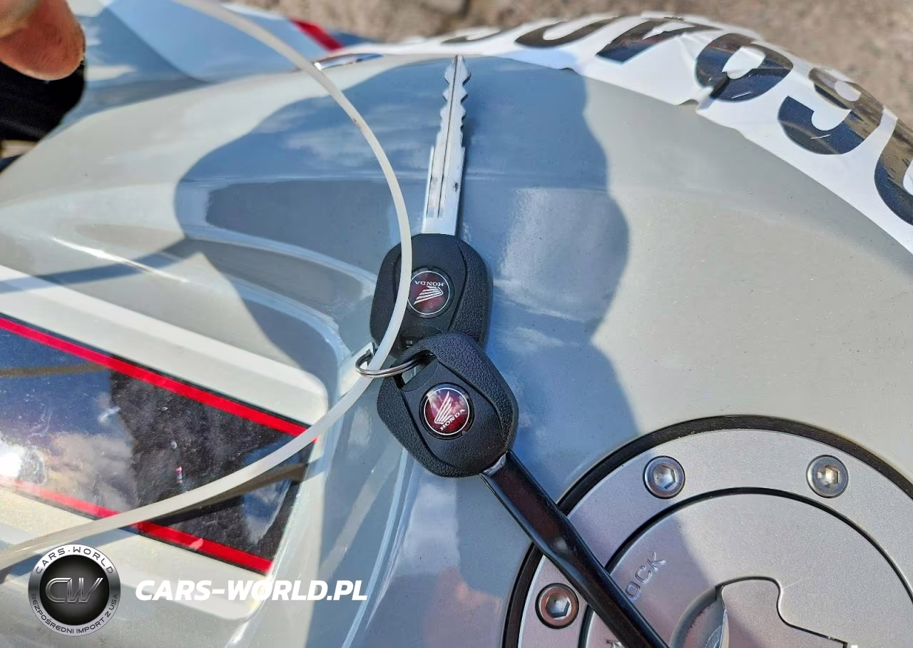 2026 Honda Cbr600 Rr VIN:JH2PC40H1TK301413 - 8