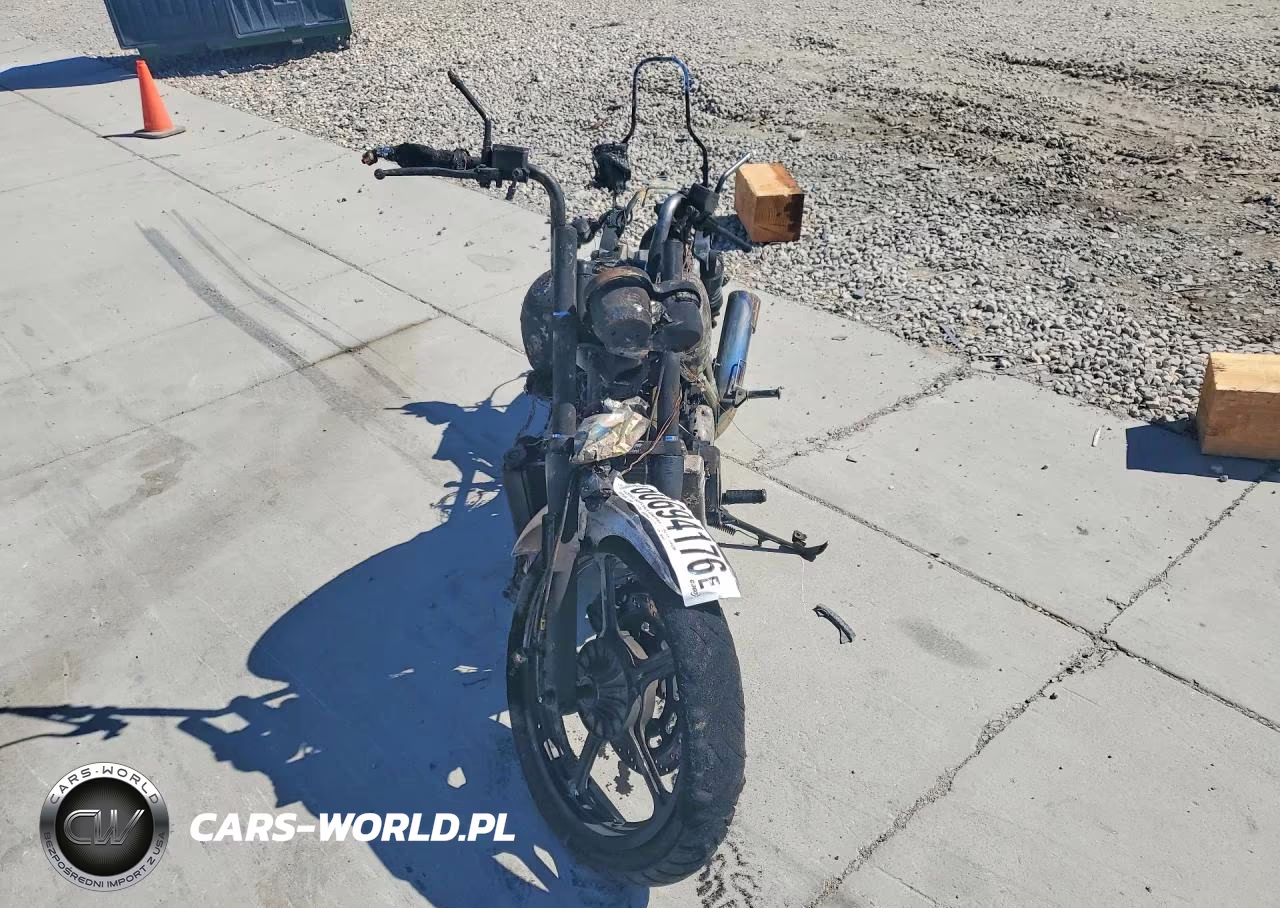 1987 Honda Vf700 C VIN:1HFRC2102HA306461 - 2