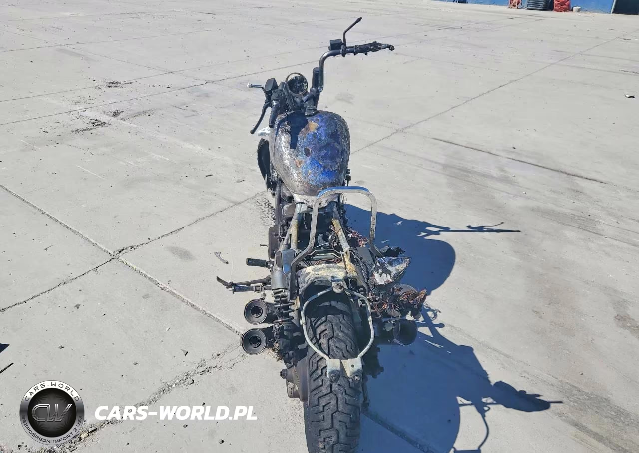 1987 Honda Vf700 C VIN:1HFRC2102HA306461 - 4