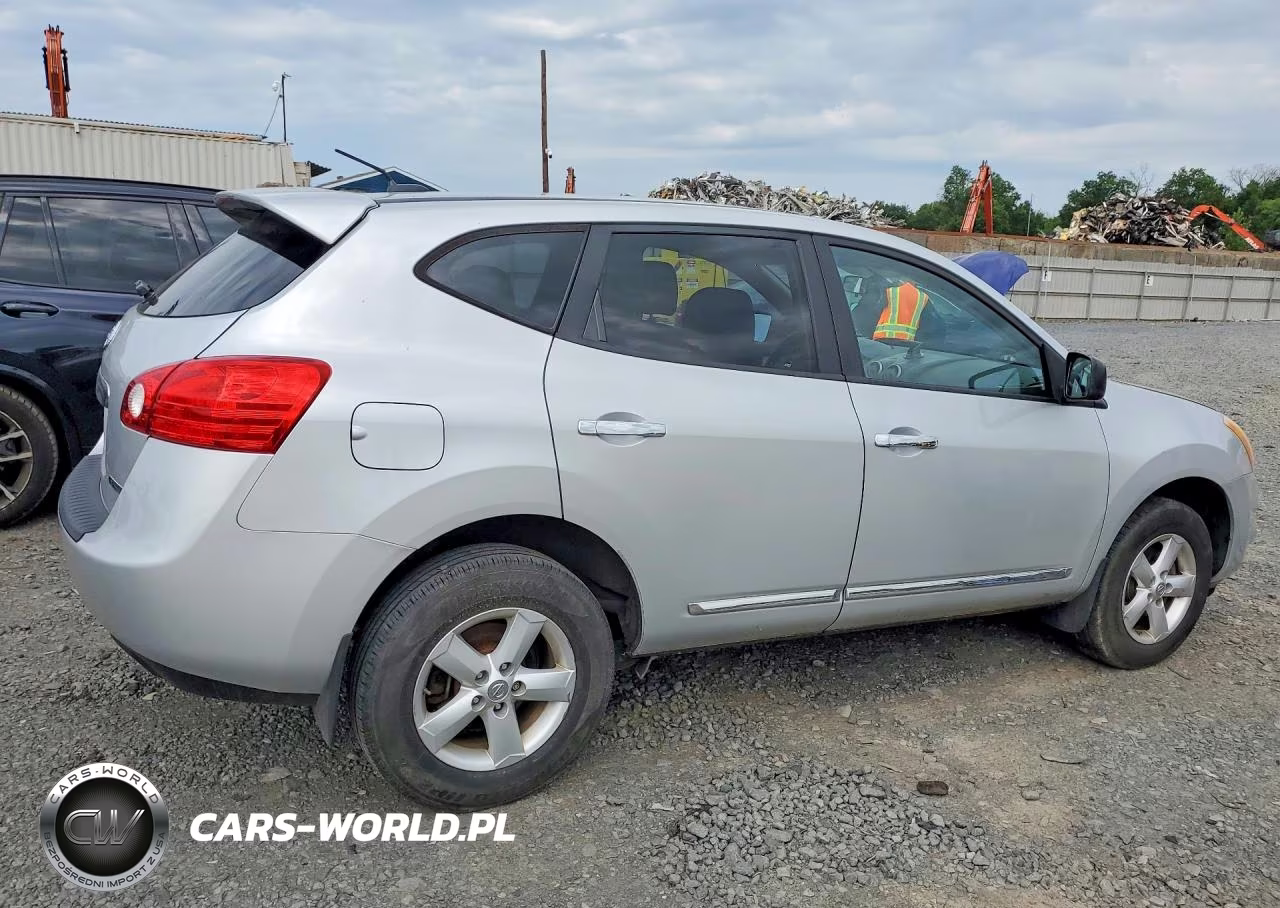 2012 Nissan Rogue S VIN:JN8AS5MT1CW282140 - 3