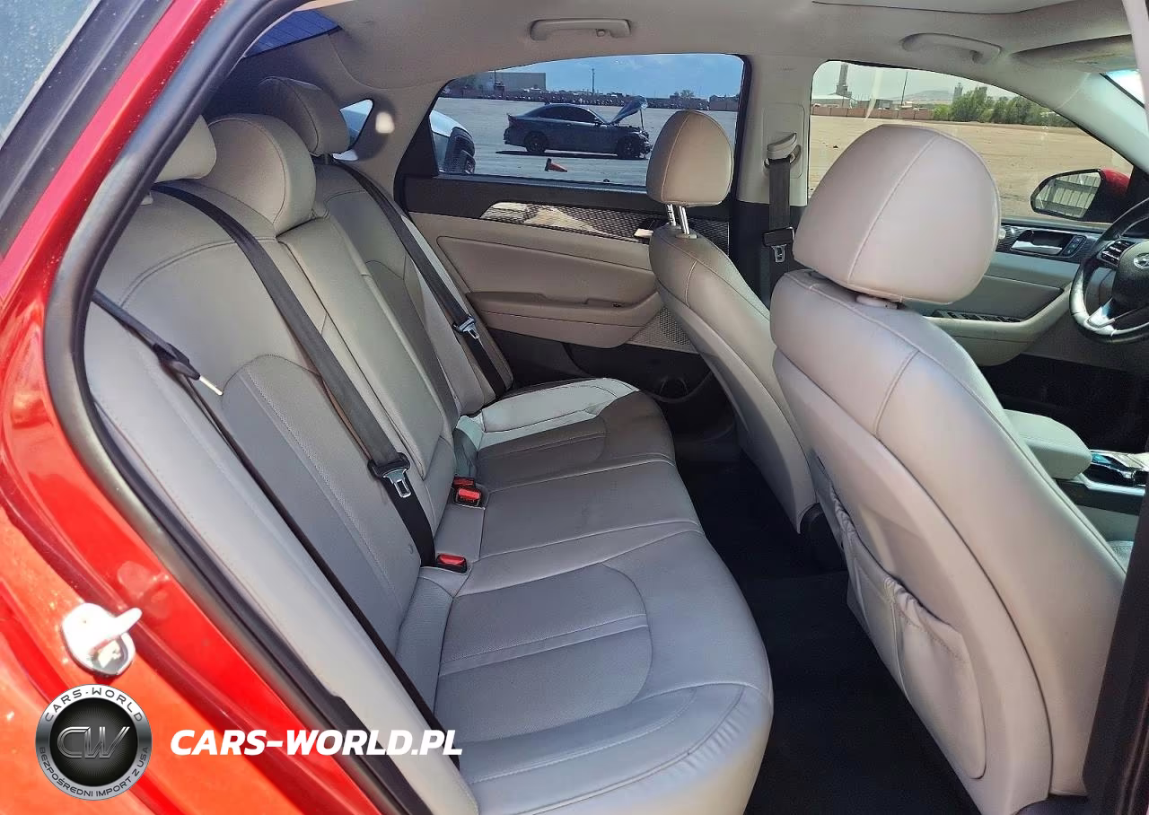 2018 Hyundai Sonata Limited VIN:5NPE34AF7JH708497 - 10