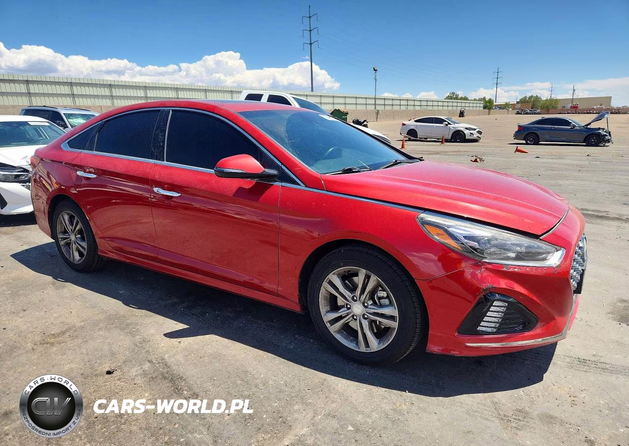 2018 Hyundai Sonata Limited VIN:5NPE34AF7JH708497 - 4