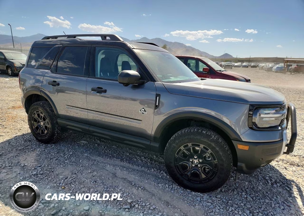2025 Ford Bronco Sport Outer Banks VIN:3FMCR9CN7SRE69891 - 4