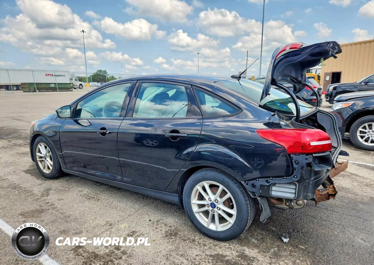 2016 Ford Focus Se VIN:1FADP3F27GL284264 - 2