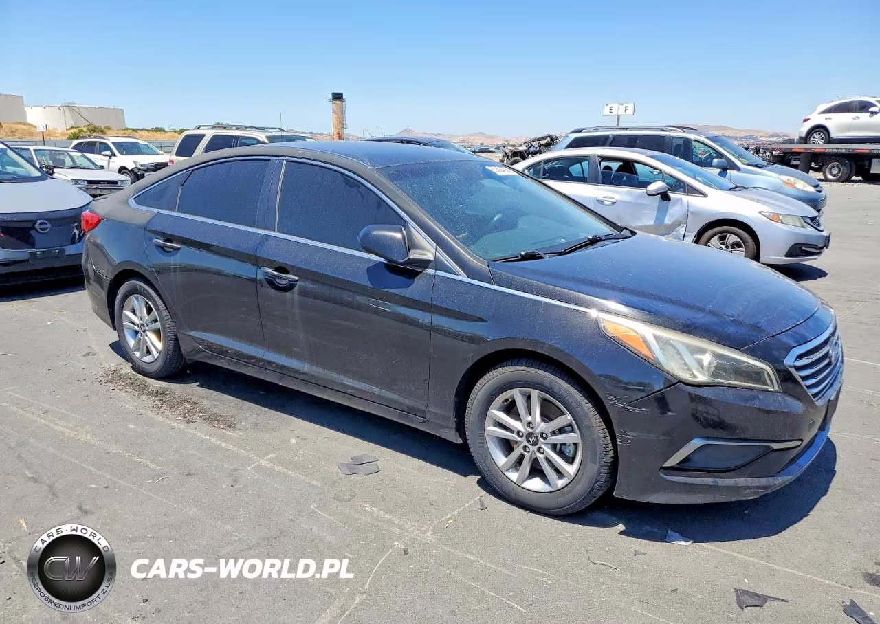 2016 Hyundai Sonata Se VIN:5NPE24AF7GH376007 - 4