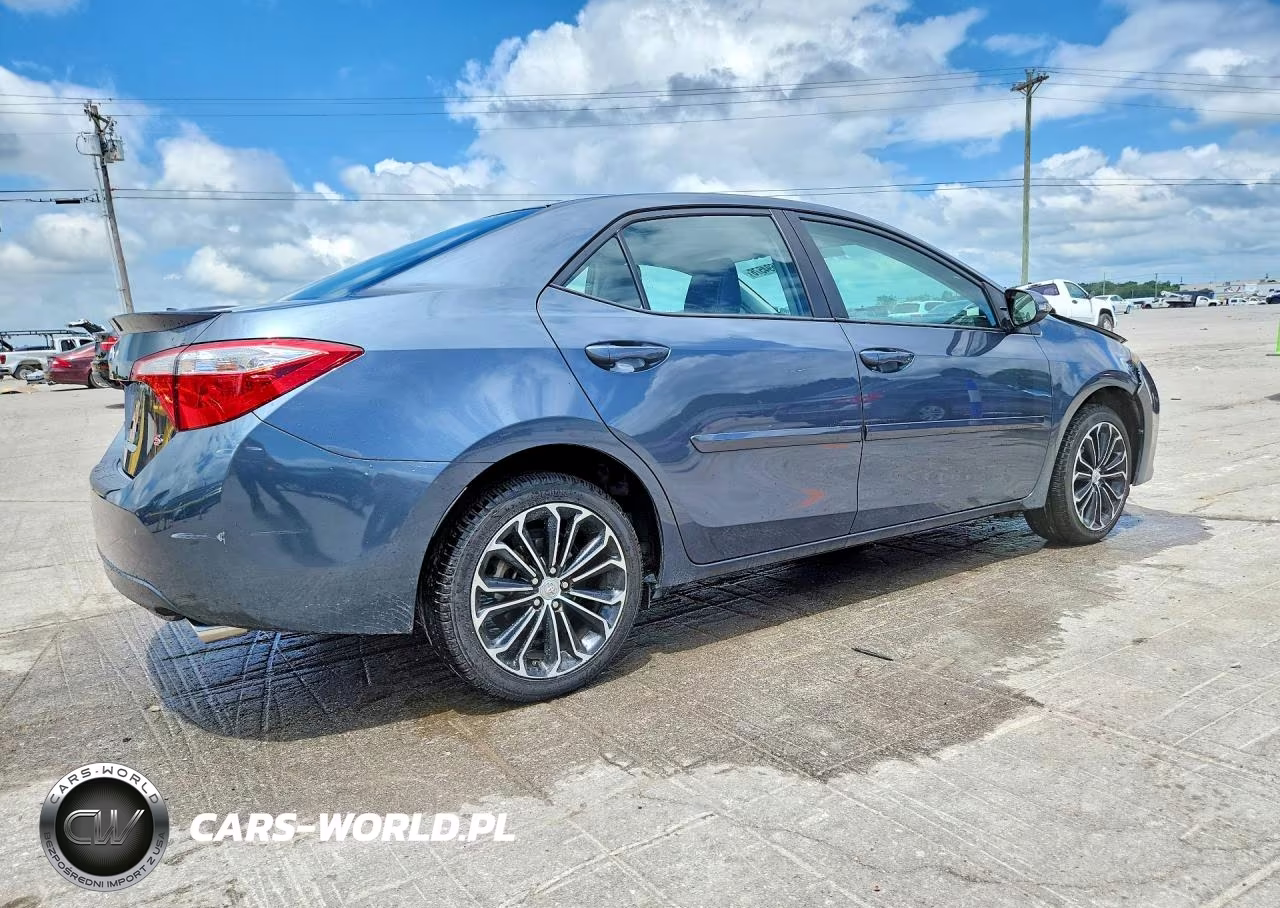 2016 Toyota Corolla S Plus VIN:2T1BURHE1GC631003 - 3