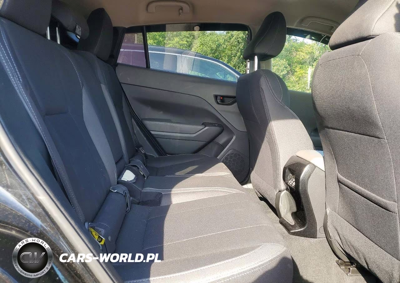 2025 Subaru Crosstrek Premium VIN:JF2GUHDCXS8216983 - 11