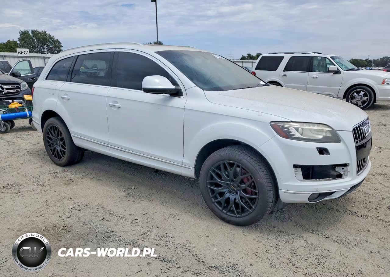 2012 Audi Q7 Premium Plus VIN:WA1LGAFE8CD005911 - 4