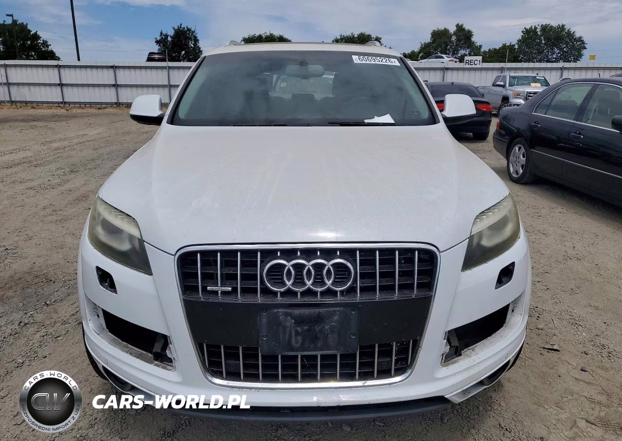 2012 Audi Q7 Premium Plus VIN:WA1LGAFE8CD005911 - 5
