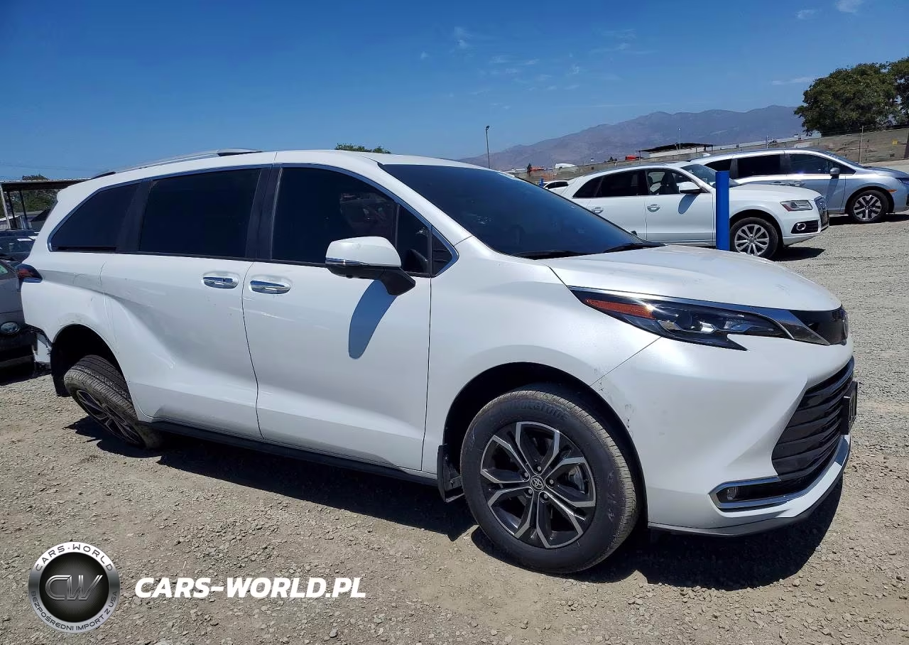 2025 Toyota Sienna Platinum 7-Passenger VIN:5TDESKFC4SS200487 - 4