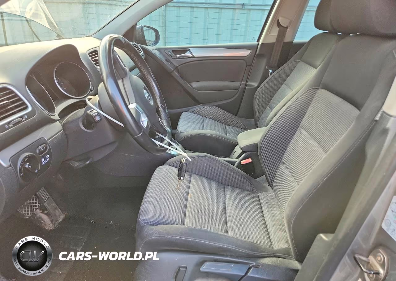 2013 Volkswagen Golf VIN:WVWDM7AJ6DW003784 - 7