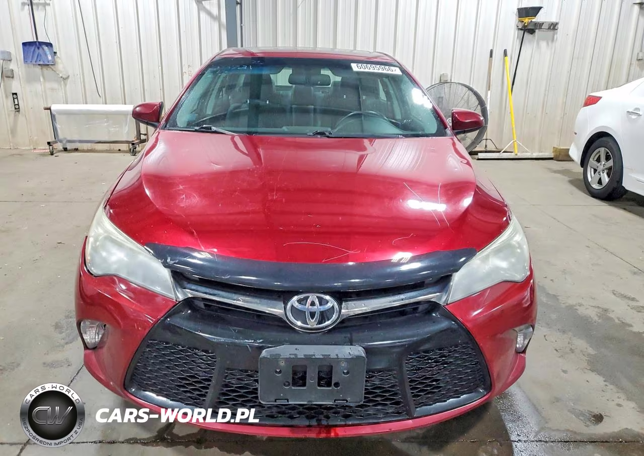 2016 Toyota Camry Se VIN:4T1BF1FK3GU571325 - 5