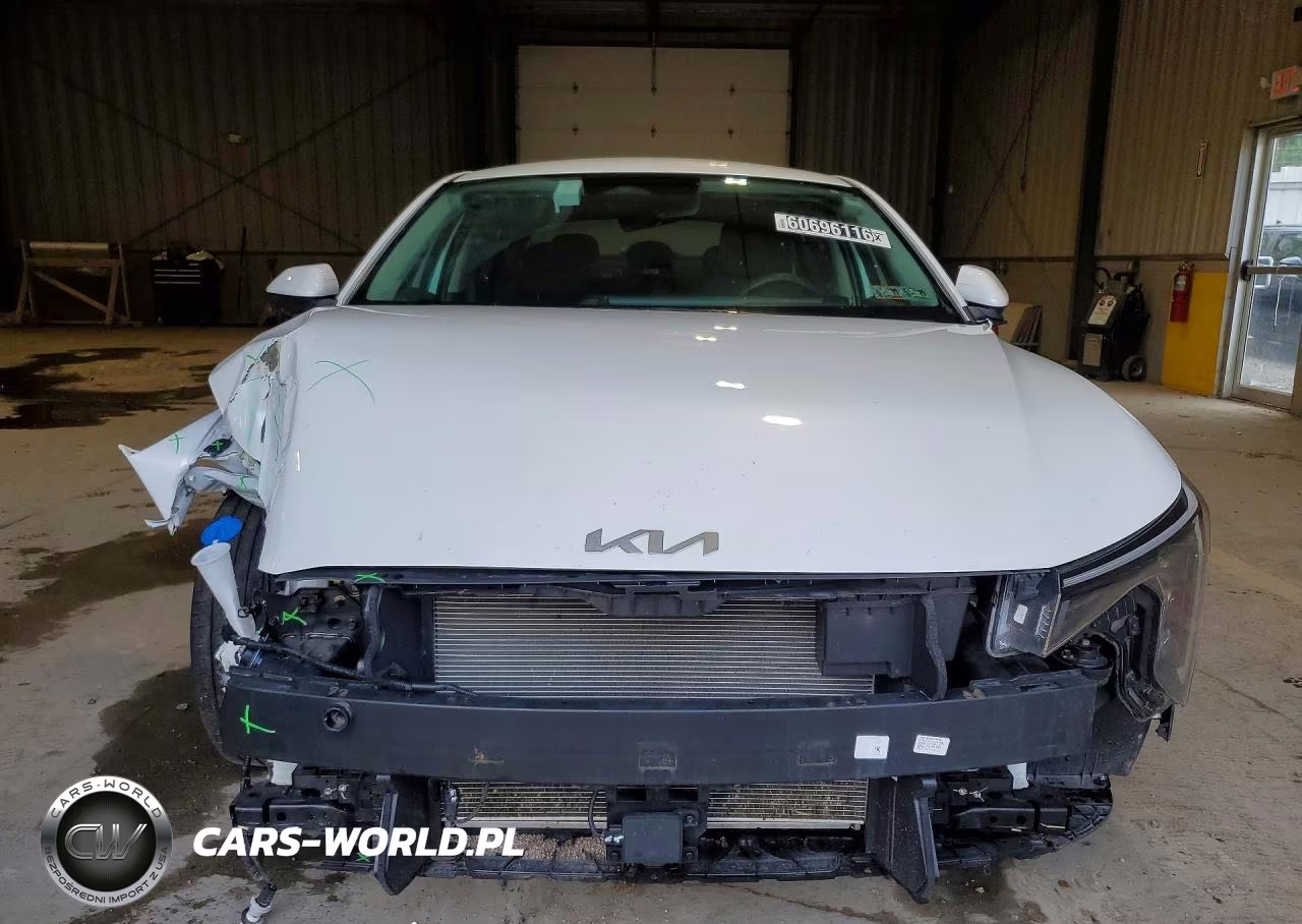 2025 Kia K4 Lxs VIN:3KPFT4DE2SE100254 - 5