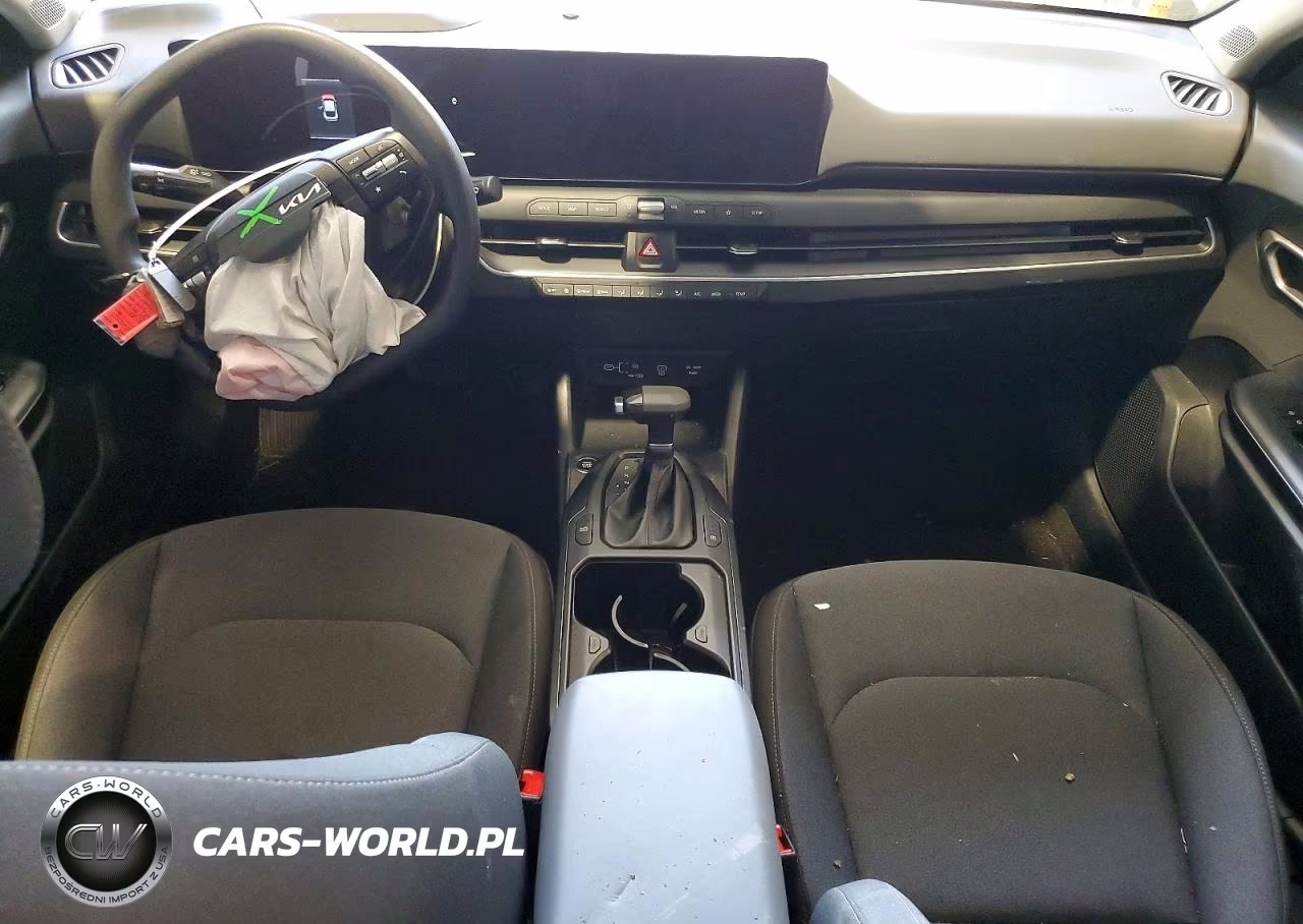2025 Kia K4 Lxs VIN:3KPFT4DE2SE100254 - 8