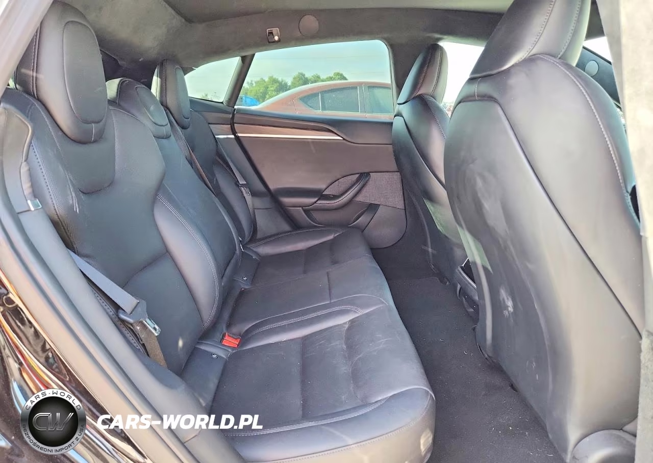 2021 Tesla Model S VIN:5YJSA1E55MF438200 - 10