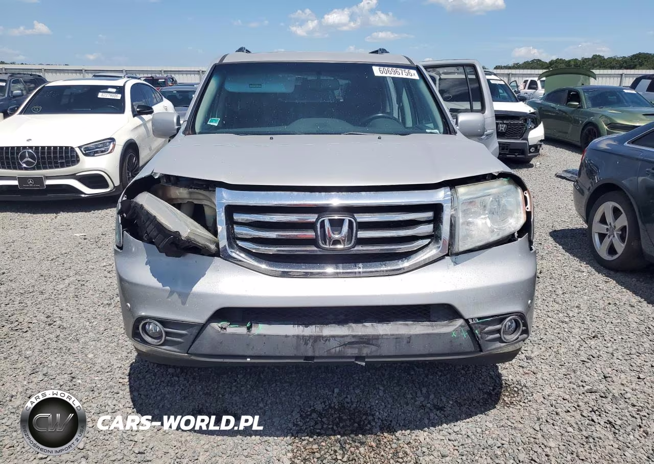 2012 Honda Pilot Touring VIN:5FNYF3H91CB023475 - 5
