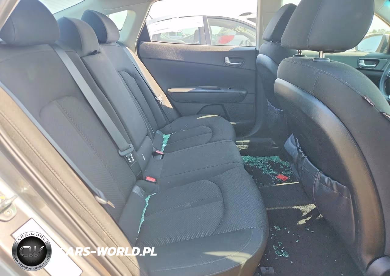 2016 Kia Optima Lx VIN:5XXGT4L33GG064870 - 10