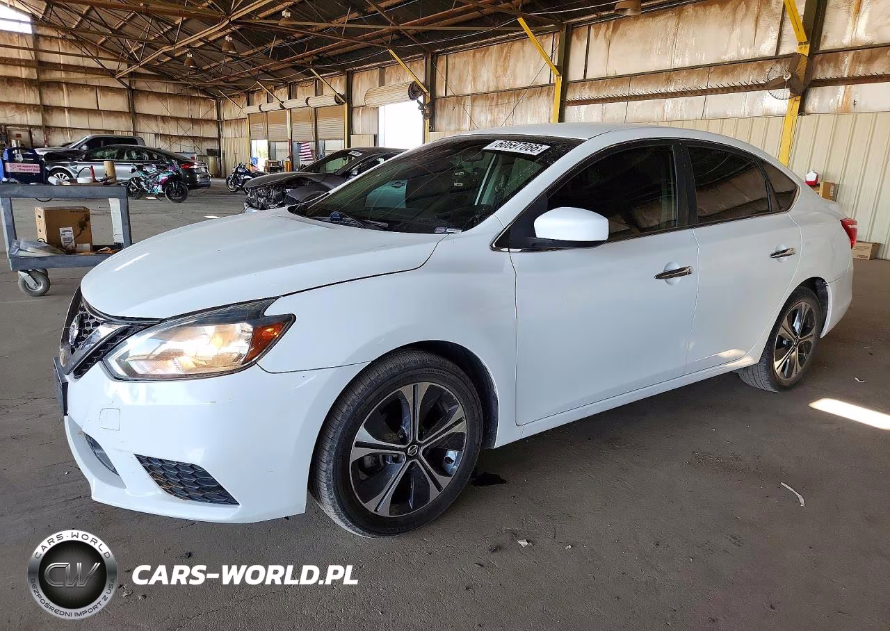 2018 Nissan Sentra S – zdjęcie 1 z 12