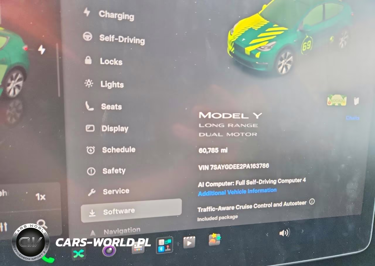 2023 Tesla Model Y VIN:7SAYGDEE2PA163786 - 9