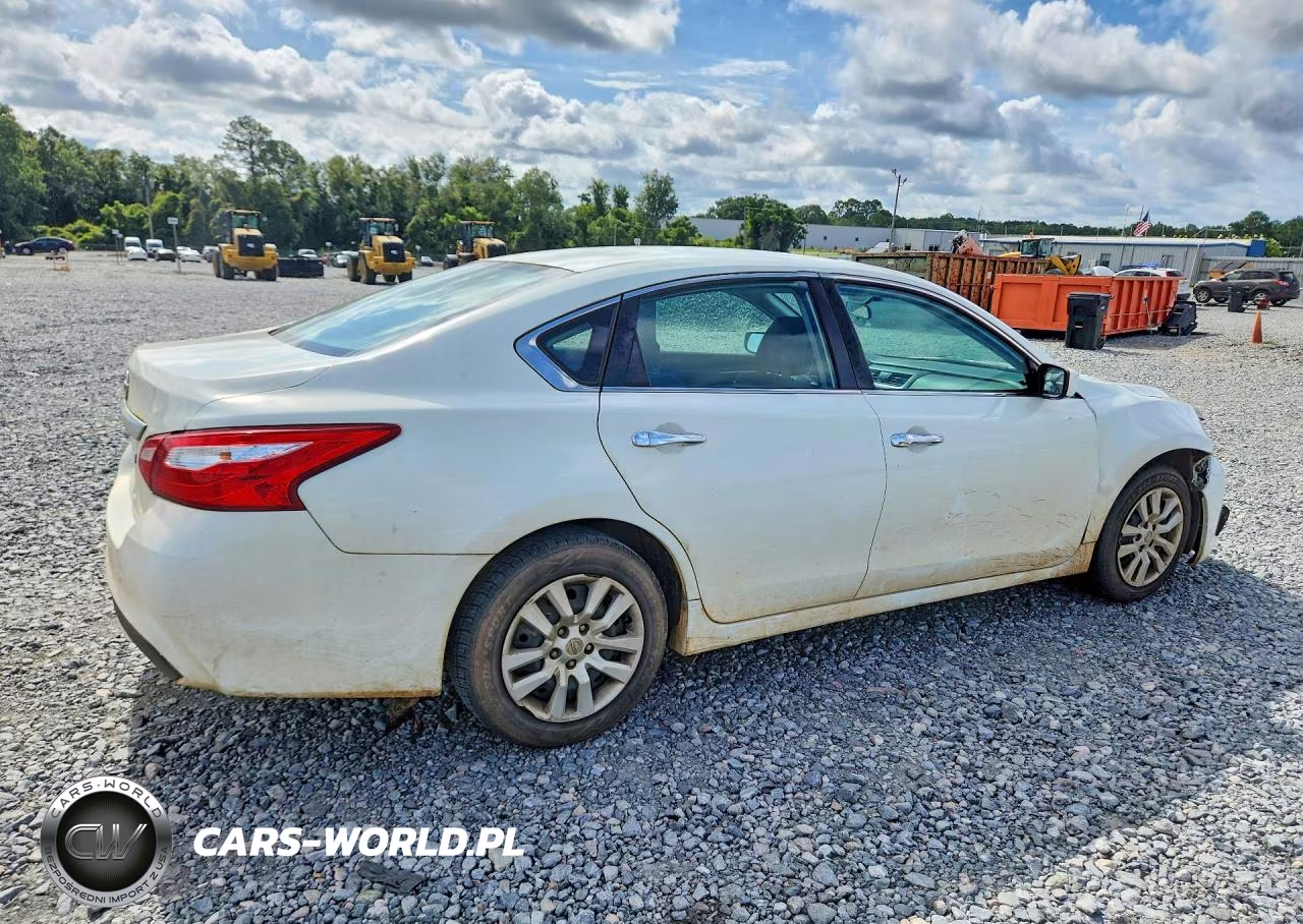 2017 Nissan Altima 2.5 S VIN:1N4AL3AP0HC119823 - 3