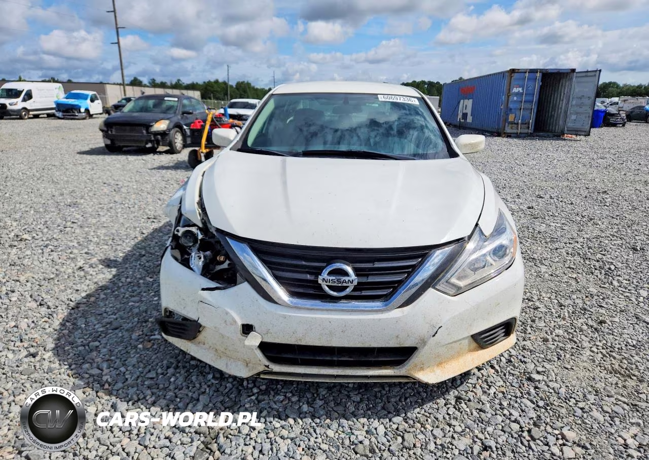 2017 Nissan Altima 2.5 S VIN:1N4AL3AP0HC119823 - 5