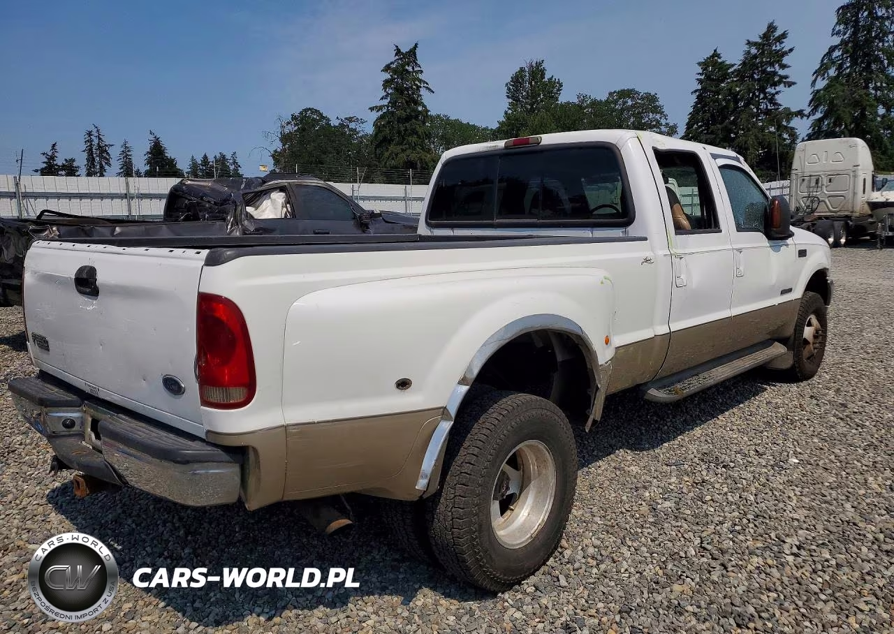 2001 Ford F350 Super Duty VIN:1FTWW33F31ED63861 - 3